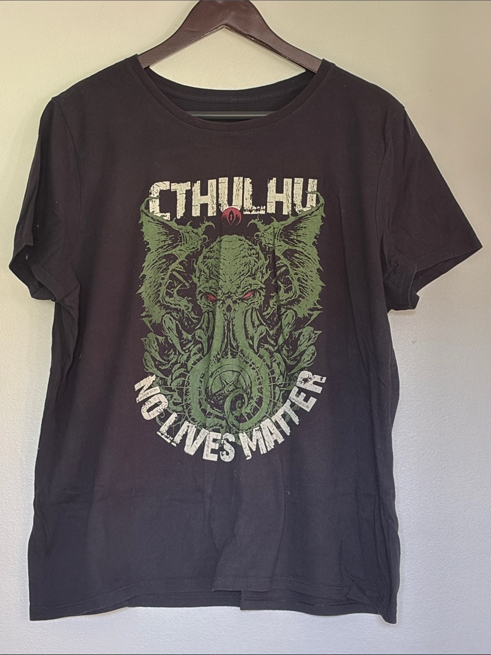 Black Cthulhu Graphic Tee - No Lives Matter - XL
